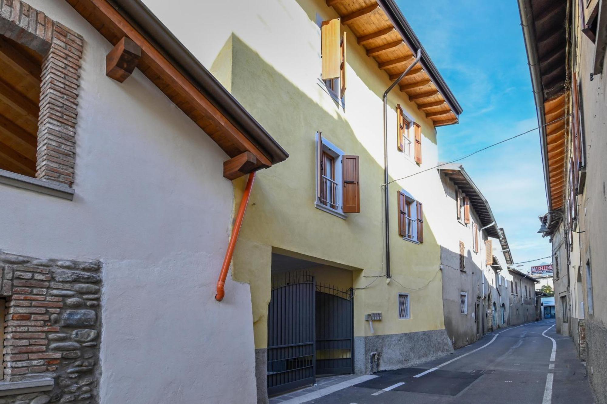 La Corte Di Scanzo - Luxury And Charm Сканцорошате Экстерьер фото